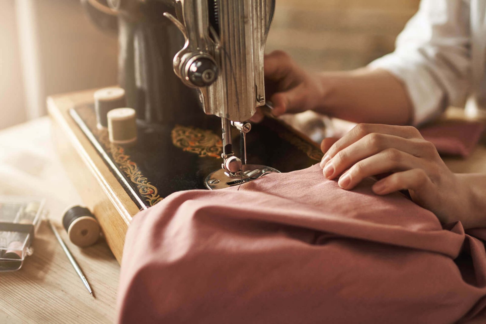 King For Cotton Expertise Background